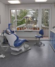 Daniel Wirz Zahnprothetik Bild 1