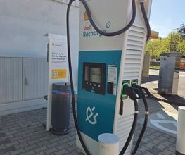 Shell Recharge Charging Station Bild 1
