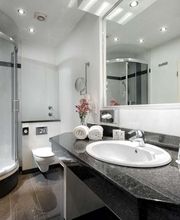 Bathroom deluxe doubleroom
