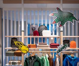 Lacoste Saint Etienne image 8