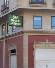 s&p-abogados-asociados-fachada-despacho.JPG