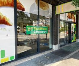 AGROLA TopShop Eingangsbereich - Eröffnung