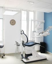 Centre de Santé Dentaire Union Mutualiste Rochefortaise image 2