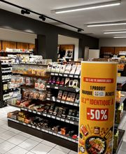 La Vie Claire image 14