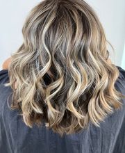 Green Apple Salon image 13