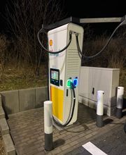 Shell Recharge Charging Station Bild 4