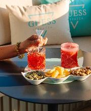 GUESS Terrazza immagine 18