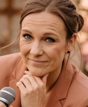 Sängerin Lina Scholz | Hochzeit | Beerdigung & Trauerfeier Bild 19