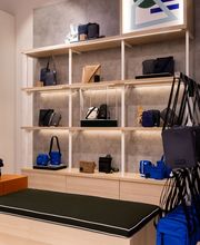 Lacoste Outlet Mac Arthur Glen Giverny image 5