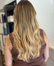 Valdete Derguti Hair Concept Bild 6