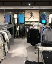 INTERSPORT Voswinkel Elbe Einkaufszentrum Bild 3