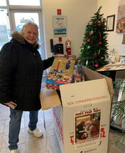 Lan's Lapels Cleaners - Wilmington image 13