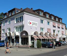 Aussenansicht der Hubertus-Apotheke