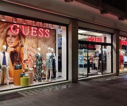 GUESS immagine 1
