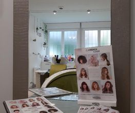 Atelier De Coiffure image 11