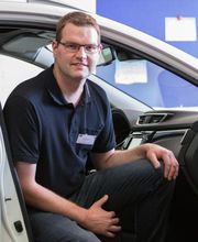 Garage Widmer AG Wikartswil. Garage,