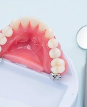 Dr. med. & med. dent Raphael Perren Bild 11