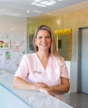 Dr. med. dent. Eitel-Kolesaric N. Bild 1