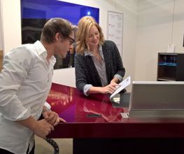 Top-desk... der elektrisch anpassbare Schreibtisch