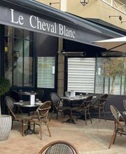 Le Cheval Blanc image 3