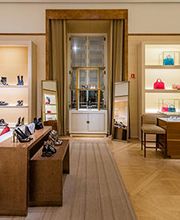 Louis Vuitton Milano Galleria immagine 6