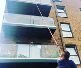 Window cleaning Pure Bild 7
