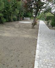 Gartenanlage und Granitpflaster