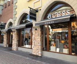 GUESS immagine 2