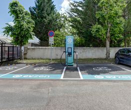 EVzen station de recharge image 1