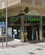 farmacia-vazquez-fachada-01.jpg