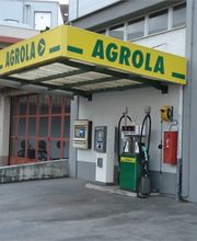 AGROLA Tankstelle in Beromünster - eine Tanksäule überdacht mit Zahlterminal
