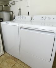 Whiteland West Apartments image 7