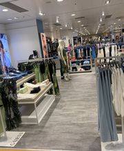 GUESS imagen 3