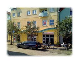 Turm Apotheke Bild 1
