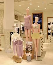 Intimissimi immagine 1