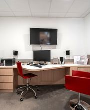 Audioprothésiste Saint-Quay-Perros-Alain Afflelou Acousticien image 3