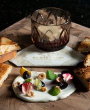 No Man's Land Cocktail Parlor & Eatery image 15