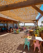 Sunrise Beach Hotel image 6