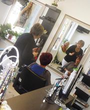 Essars Coiffure image 4