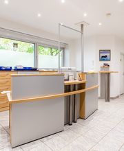 Dr. med. Stephanie Münchgesang Allgemeinmedizin / Anästhesiologie / Notfallmedizin Bild 2