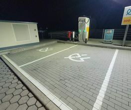 Shell Recharge Charging Station Bild 2