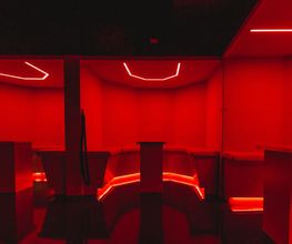 ROMY S. Lounges VIP