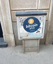 CoinFlip Bitcoin ATM - Tabaccheria Calandri Alberto (Quadrilatero) immagine 3
