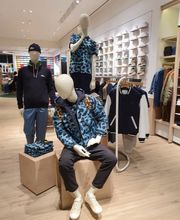 Lacoste Créteil image 5