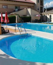 hostal-restaurante-prado-piscina-04.jpg