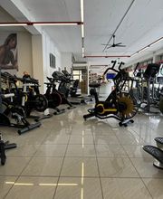 Shark Fitness AG - Shark Fitness Shop Wettingen Bild 14