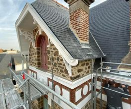 Pierres et Toit image 1