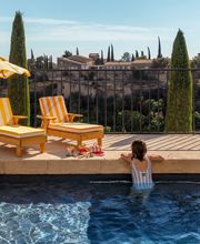 Airelles Gordes, La Bastide - piscine enfants