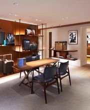 Louis Vuitton Nice image 9