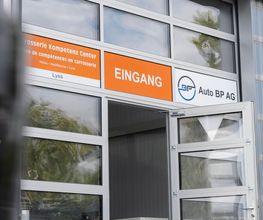 Carrosserie Kompetenz Center Lyss AG Bild 7